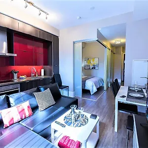 Apartment Upscale At Cn Tower, Metro Convention & Rogers Centre